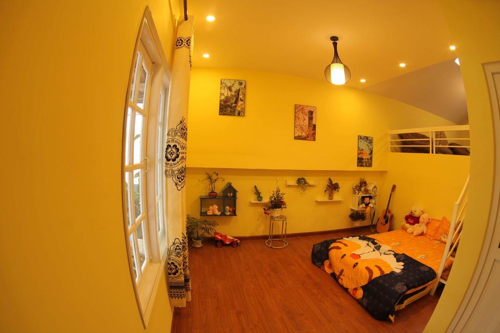 Fullhouse Homestay Da Lat Exterior photo